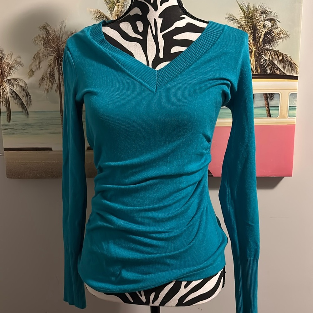 Suzy shier check sweater- small